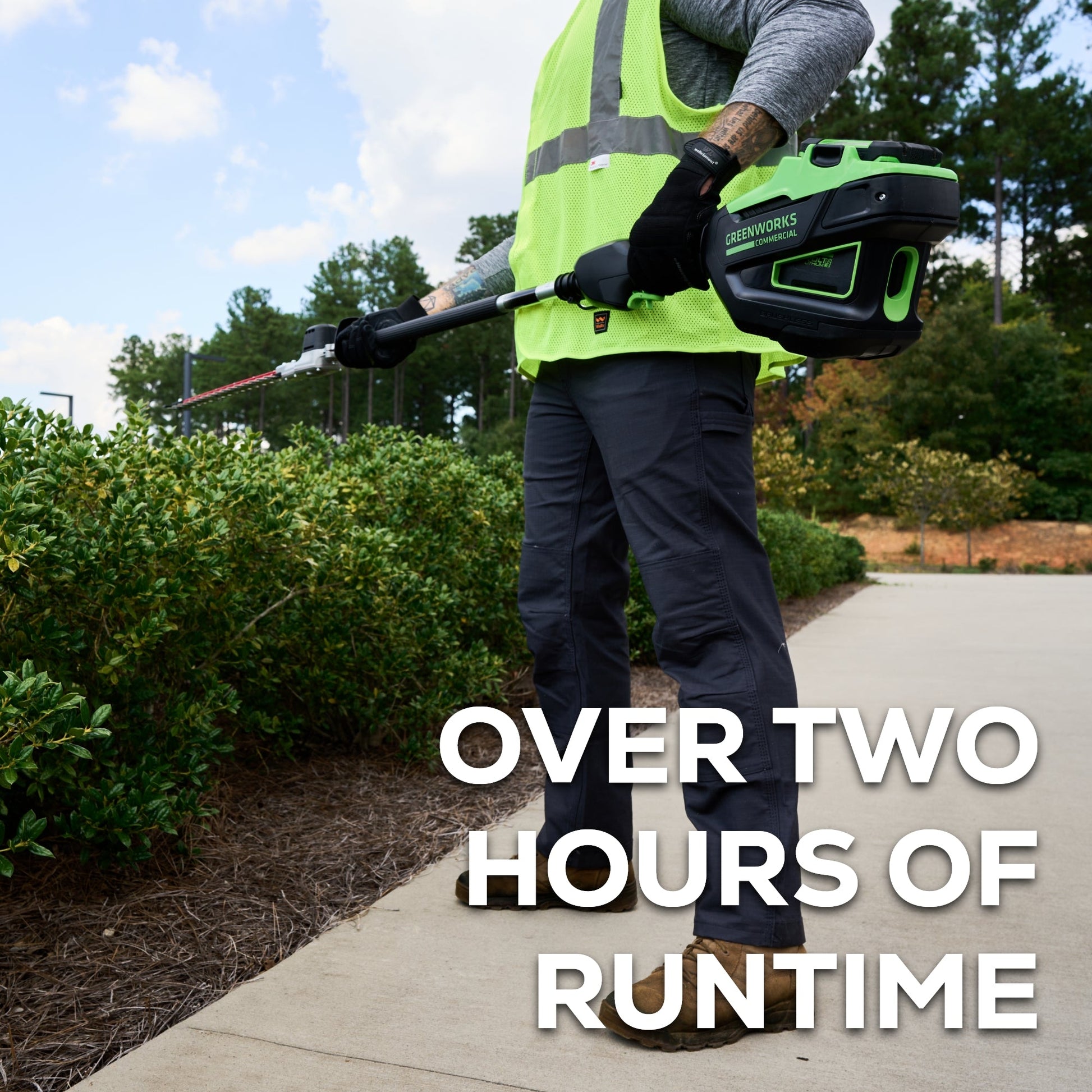 Greenworks 82V Fixed Mid Pole Hedge Trimmer w/ 2.5Ah Battery & 8A DP Charger Greenworks 82V Fixed Mid Pole Hedge Trimmer w/ 2.5Ah Battery & 8A DP Charger